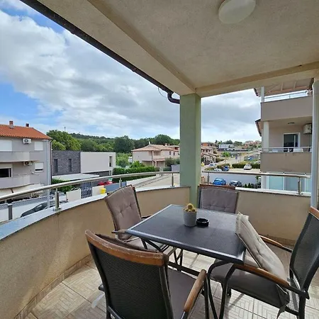 Apartment Ljube Medulin